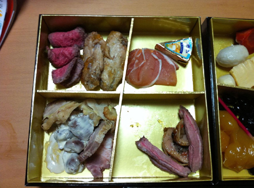 おせち・・・ おせち・・・