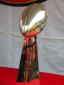 220px-super_bowl_29_vince_lombardi_trophy_at_49ers_family_day_20091 220px-super_bowl_29_vince_lombardi_trophy_at_49ers_family_day_20091